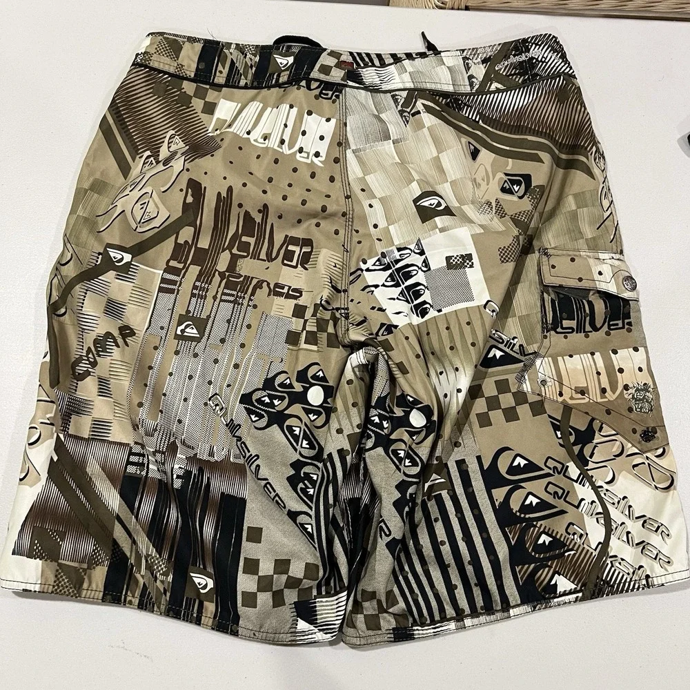 Quiksilver Board Shorts Brown Mens 36 Vintage 90s Surfer Y2K AOP LOGO